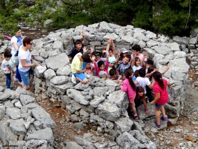 Tam boy resmi görebilmek için tıklayın