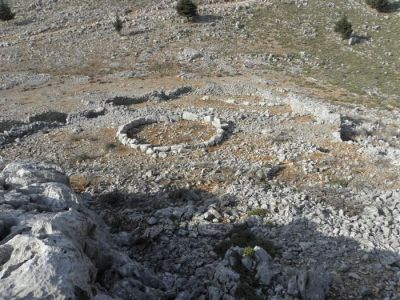 Tam boy resmi görebilmek için tıklayın